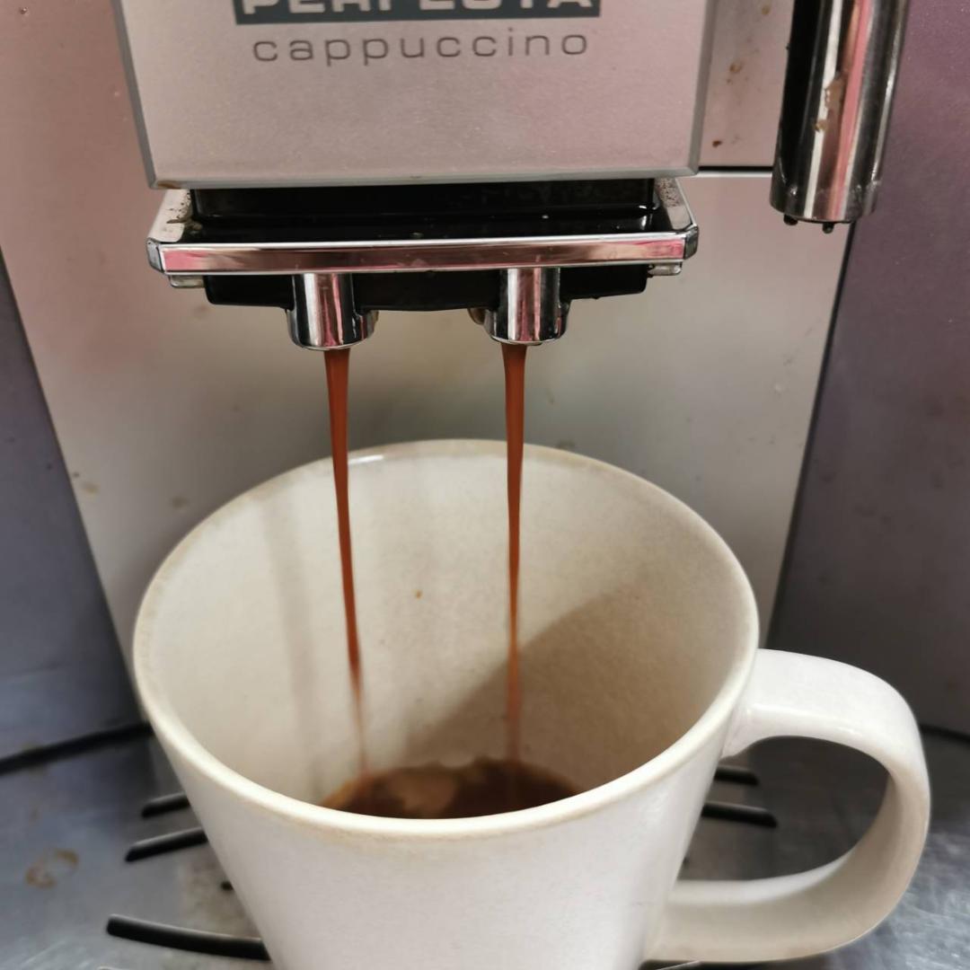 ♠デロンギ全自動エスプレッソマシーン「ペルフェクタ カプチーノ」