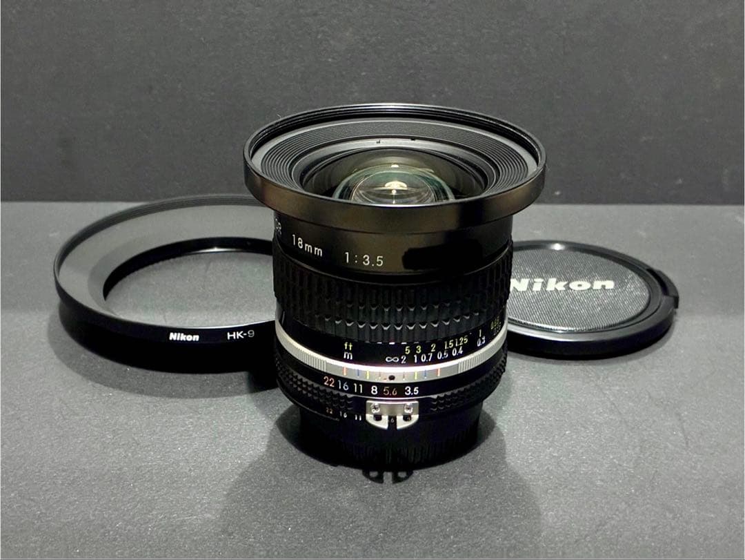 Nikon Ai-s 18mm f/3.5 フード付き Fマウント