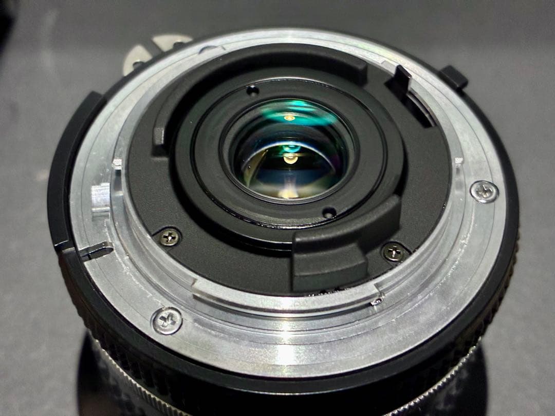 Nikon Ai-s 18mm f/3.5 フード付き Fマウント