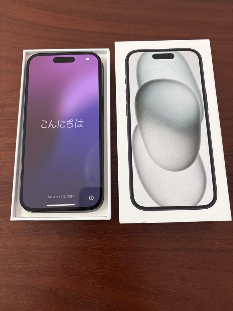 美品Apple iPhone15 ブラック 本体 SIMフリー バッテリ100%