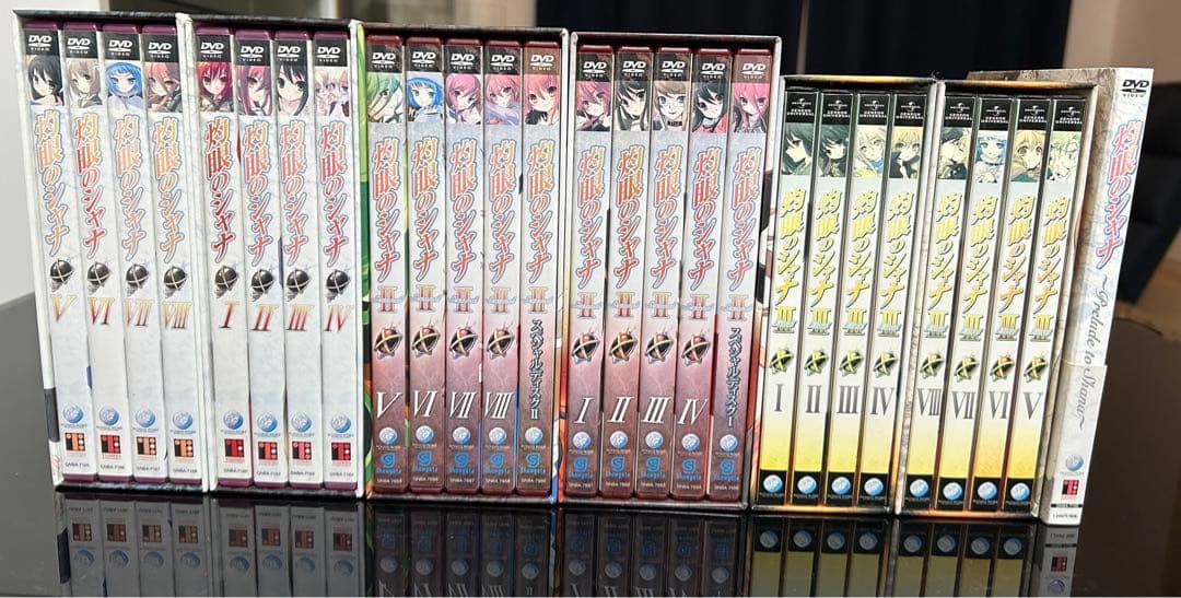 灼眼のシャナ　Ⅰ+Ⅱ+Ⅲ 全巻セット　DVD (Ⅲの4〜8巻のみBlu-ray)