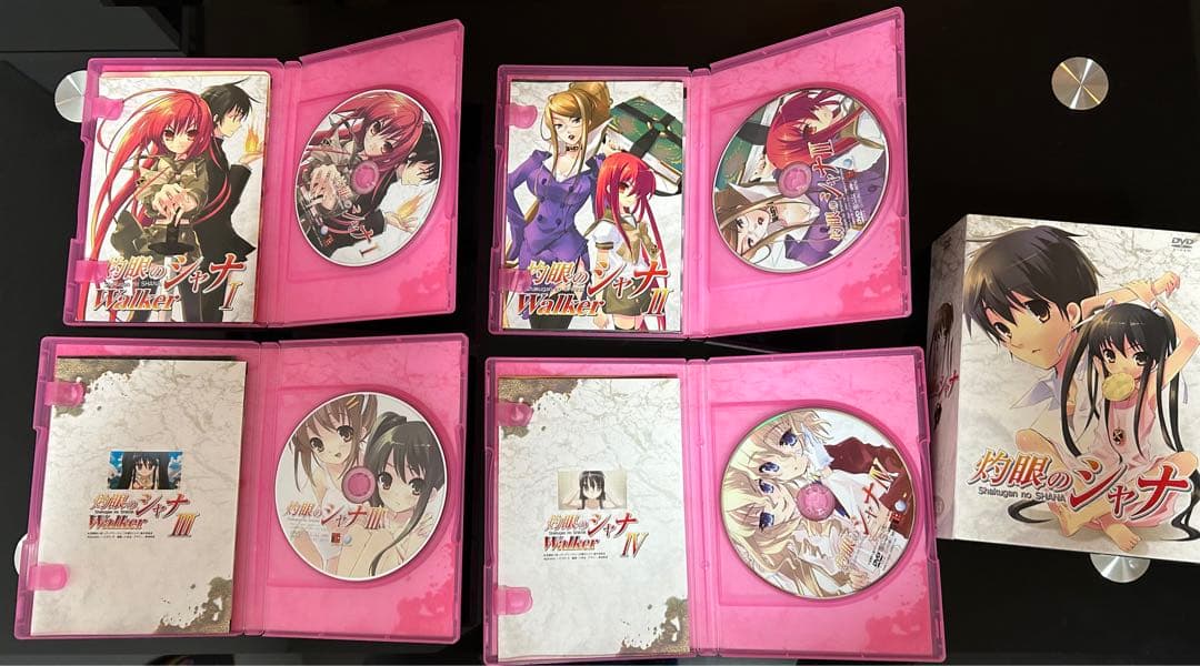 灼眼のシャナ　Ⅰ+Ⅱ+Ⅲ 全巻セット　DVD (Ⅲの4〜8巻のみBlu-ray)